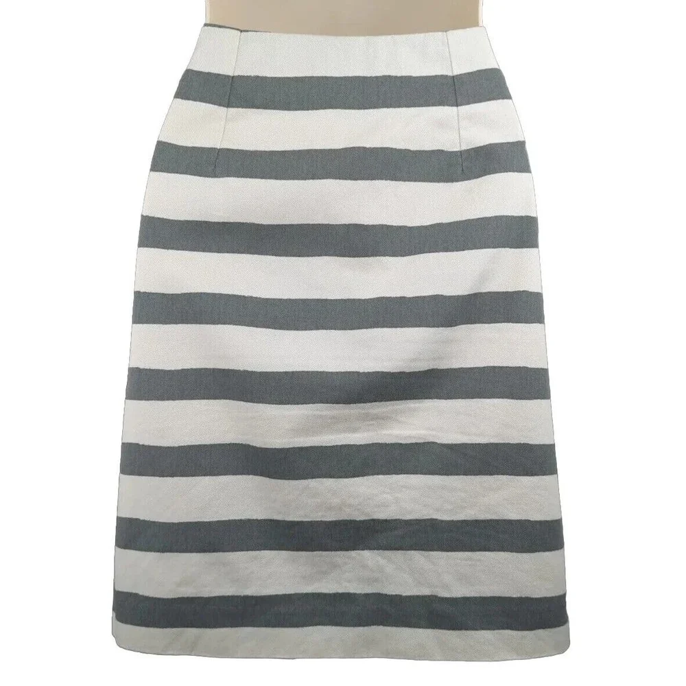BODEN striped Mini Skirt Gray White Floral Applique Embroidered Pencil US 4 UK 8 - Picture 2 of 4